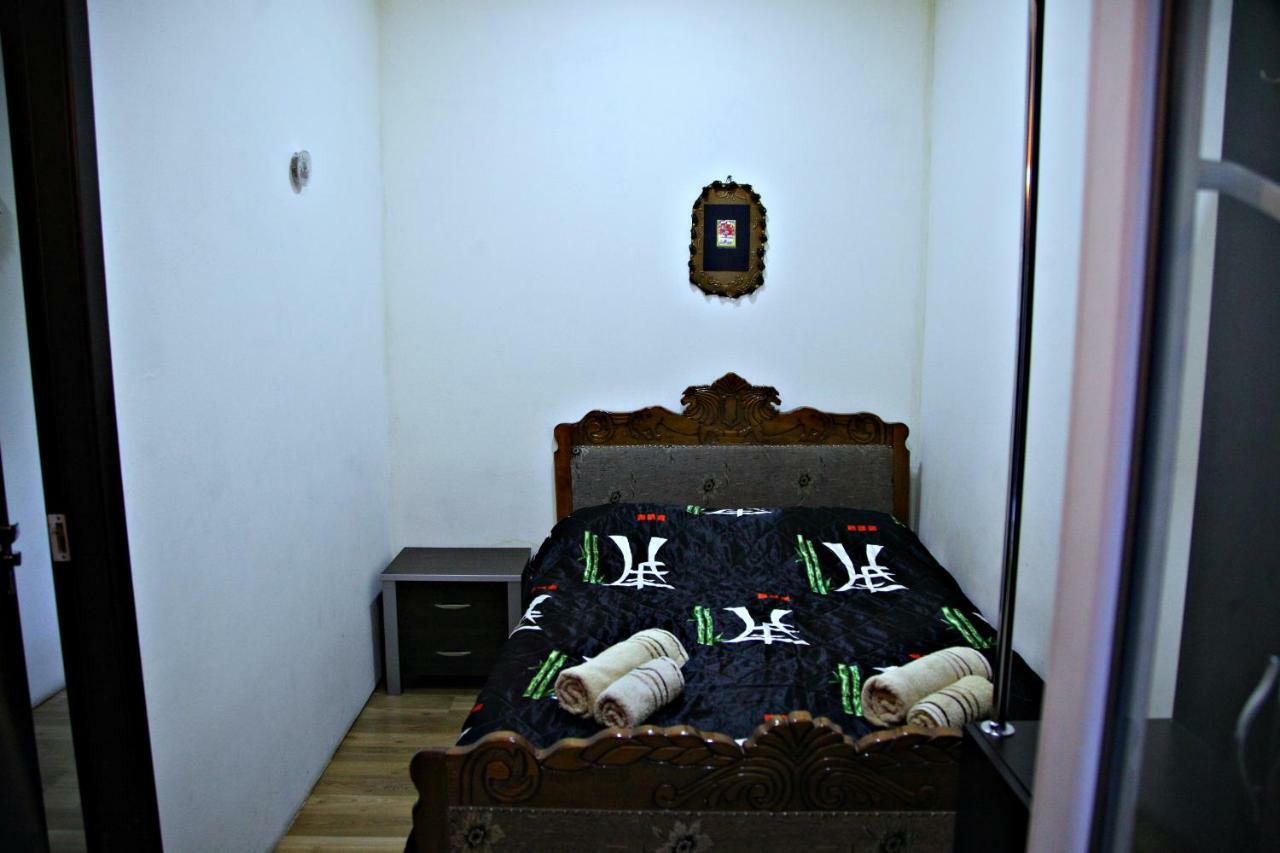 Guesthouse Different Тбилиси Экстерьер фото